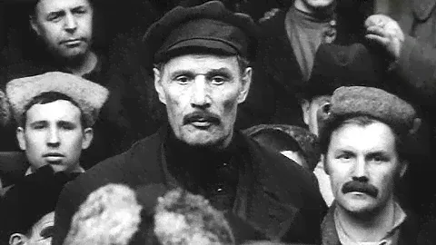 Рождённая революцией. 1-я серия (1974) - Выборы милиции