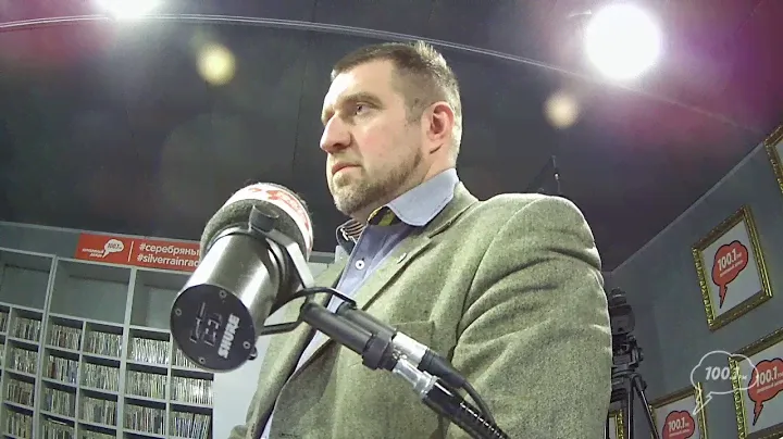 Интерактив, Издательство АСТ решило приостановить продажу книги об опасности прививок