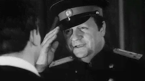 Рождённая революцией. 8-я серия (1976) - Участковый Санько